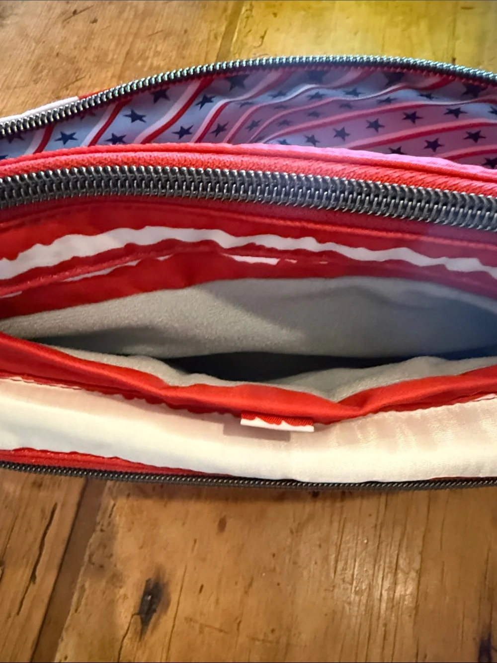 Lug Stretch LE crossbody bag